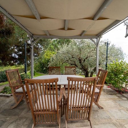 Villa Elia Kavala - Mediterranean Holiday Villa PalaiónTsiflíkion Buitenkant foto