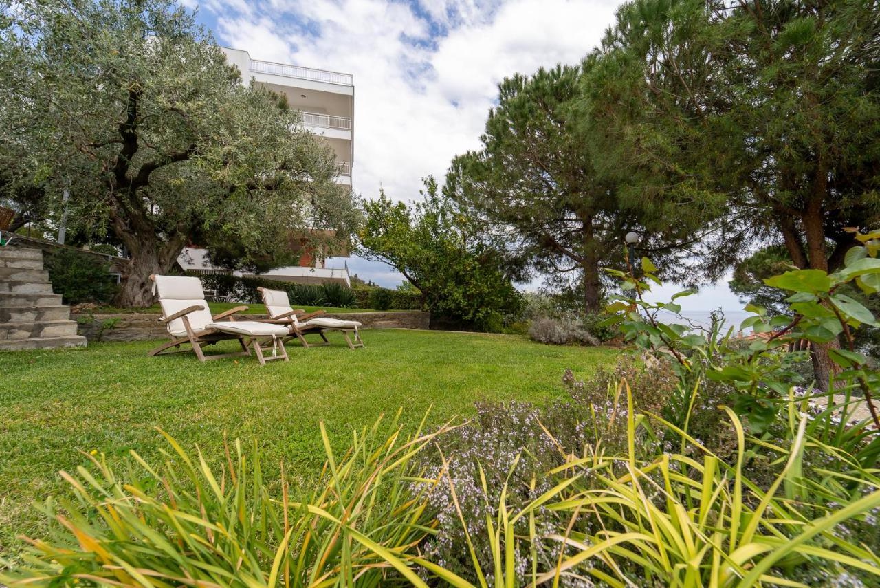 Villa Elia Kavala - Mediterranean Holiday Villa PalaiónTsiflíkion Buitenkant foto